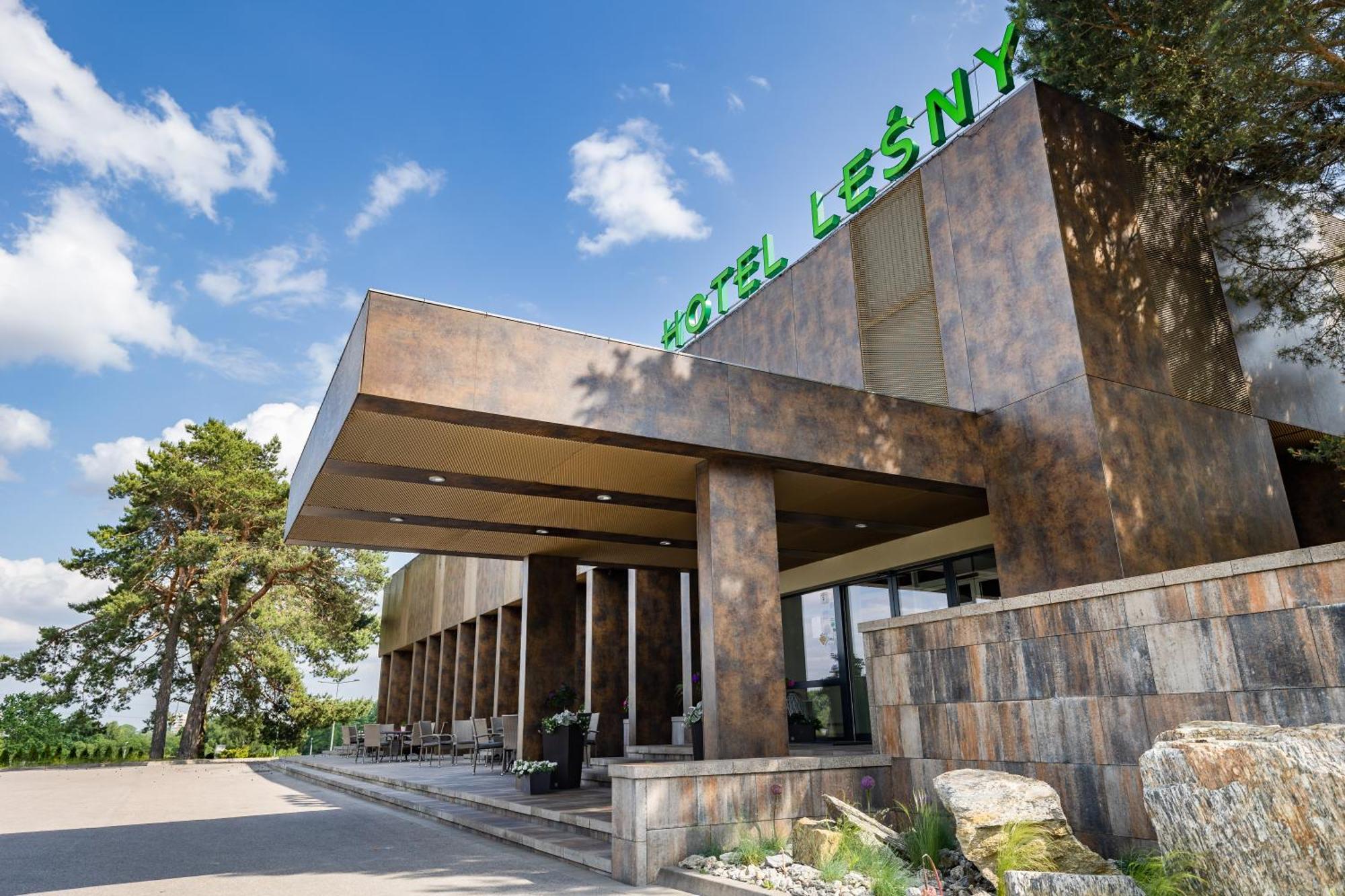 Lesny Hotell